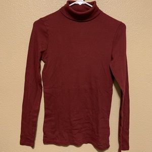 Hollister long sleeve turtleneck